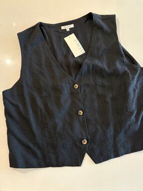 Evereve Black Button Front Vest NWT